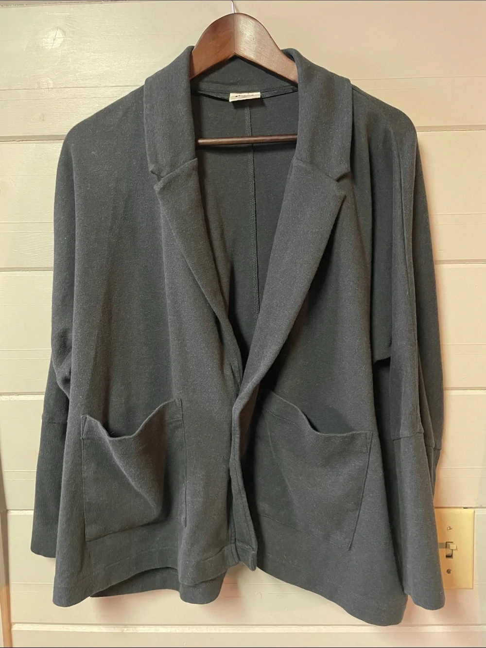 Pact Organic Cotton Relaxed Blazer In Charcoal Heather Gray Size XL.